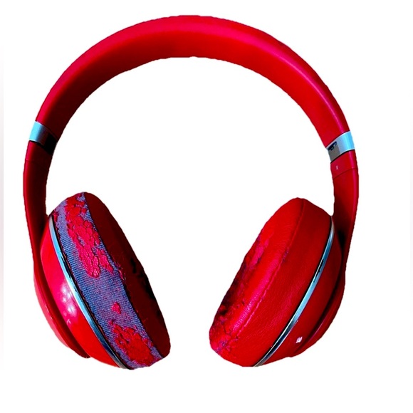 Beats By Dre Studio Red Plastic Deteriorating Flaking Off Ear Pads
Sound is Good - Picture 1 of 9
